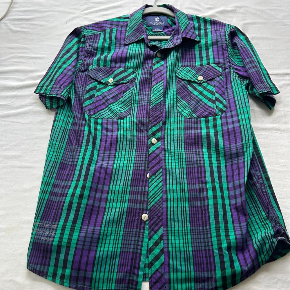 Rocawear Classic Short Sleeves Shirt Size XL Purple Teal and Black Striped Plaid